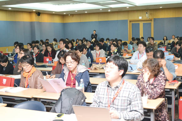 지난 19일 치협 대강당에서 대여치가 주관한 금연진료 학술대회가 열렸다.