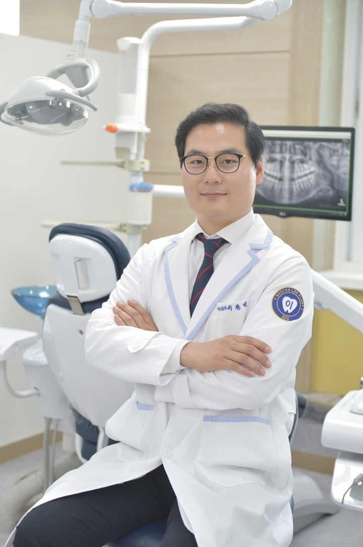 이준민 이플란트치과의원 원장