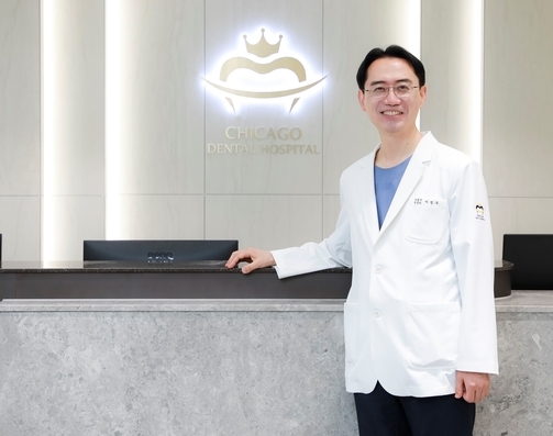 이정우 원장이 치과 경영 입문서 ‘의료인을 위한 경영학 수업(군자출판사)’을 최근 출간했다.