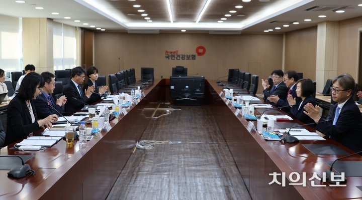 2026년도 요양급여비용 계약을 위한 치협과 국민건강보험공단의 1차 협상이 오늘(15일) 진행됐다.<천민제 기자>