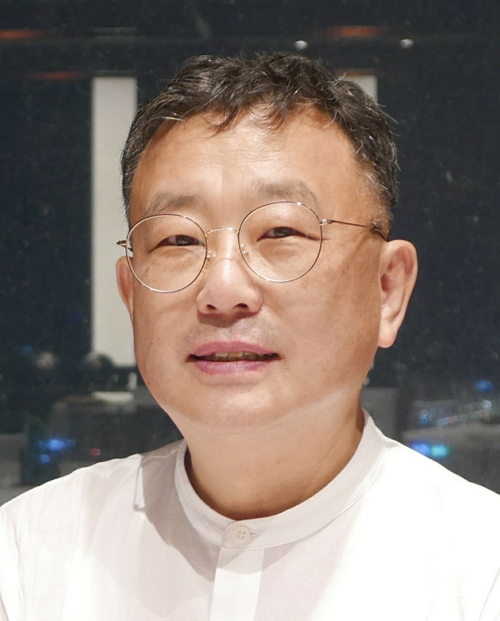 허원실 신임 회장