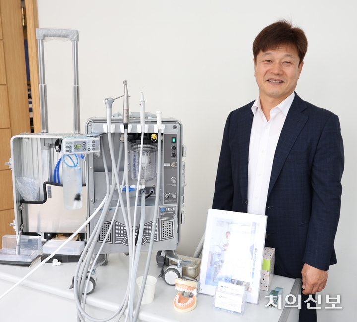 강양수 인제(INJE) 대표는 방문치과진료 활성화를 위한 기술 개발에 앞으로도 최선을 다할 계획이다.<천민제 기자>