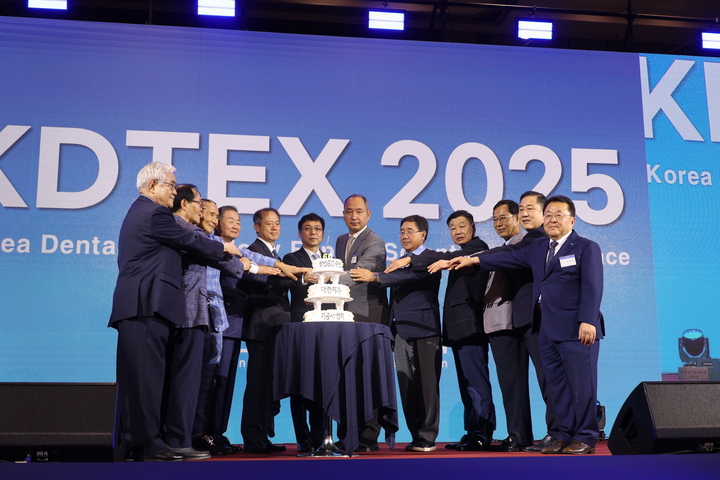 대한치과기공사협회가 ‘KDTEX 2025 국제치과기공학술대회’를 지난 18~20일 코엑스 마곡에서 개최했다.
