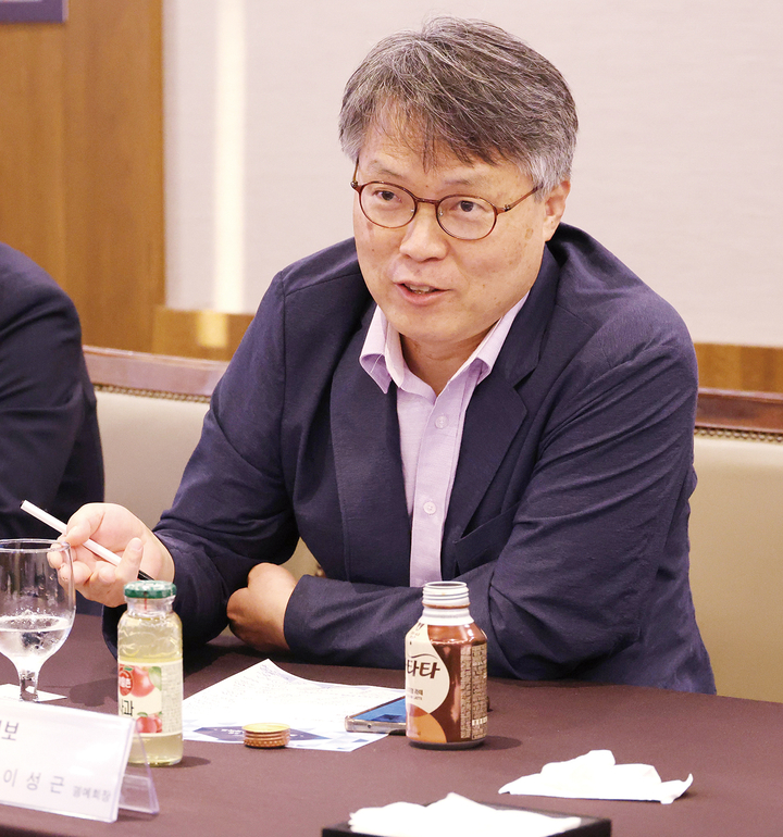 이성근 대한노년치의학회 명예회장