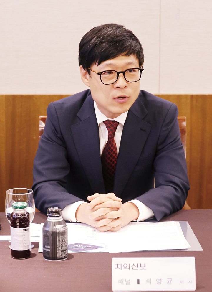 <strong>최영균</strong> 스마일재단 이사