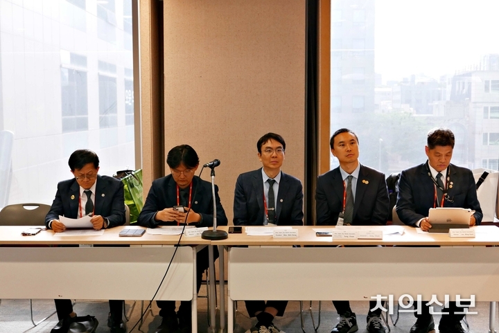 대만 측은 원스청 신베이시치과의사회 회장 등 5인이 참석했다.