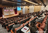 디지털 치의학 팁 전수 임상의 “북적”