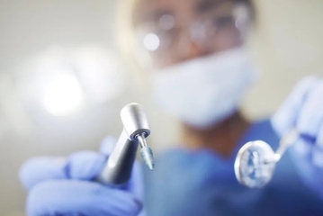 해외서도 저수가 주의보…치과의료관광 경고