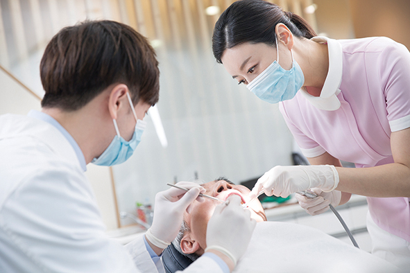 During the rapid treatment process at Geumcheon Dental Clinic