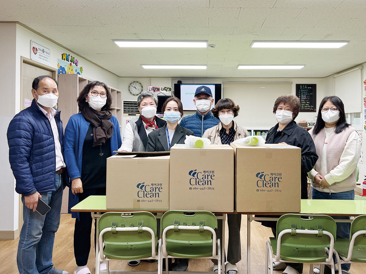 부산대치과병원은 지난 10월 27일과 29일 양일에 걸쳐 양산시 지역아동센터 대표기관과 양산시 애육원에 구강관리용품 520세트를 전달했다.
